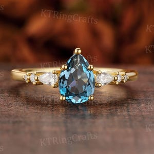 14k Gold London Blautopas Verlobungsring Birne Blautopas Ring Einzigartige Vintage Birthstone Ring für Sie Prong Ring Hochzeit Versprechen Ring