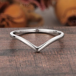 V Shape Wedding Band,14k/18k White Gold Chevron Ring,Curved Stacking Matching Ring,Simple Band,Plain Gold Ring,Minimalist Ring,Classic Ring