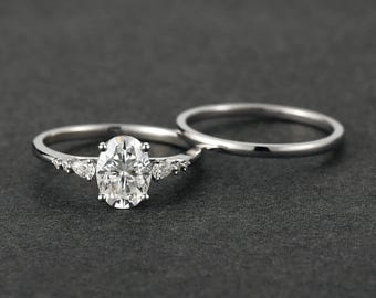 1.5CT Oval Moissanite Engagement Ring Set, White Gold Bridal Set, Plain Gold Wedding Band