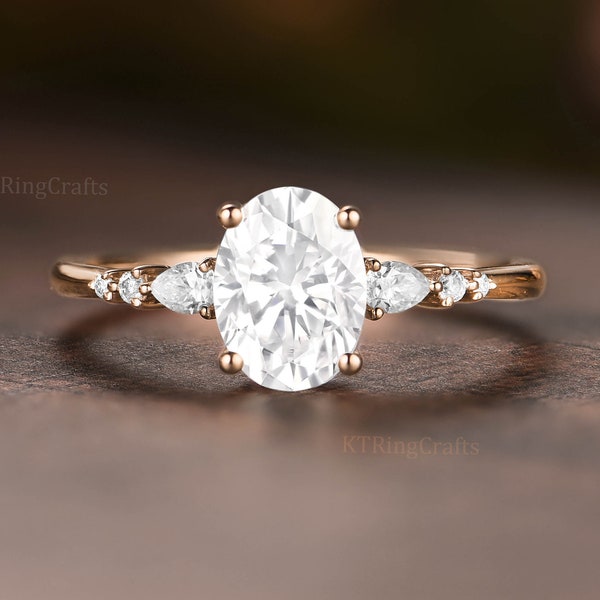 Bague de fiançailles en moissanite de coupe ovale, bague à superposer. Or rose 14 carats / 18 carats, bague vintage unique en forme de grappe de diamants poire, bague de mariage et de mariée