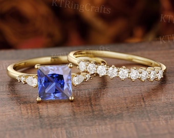 プリンセスカットサファイアエンゲージリングセット 14Kゴールドラボ