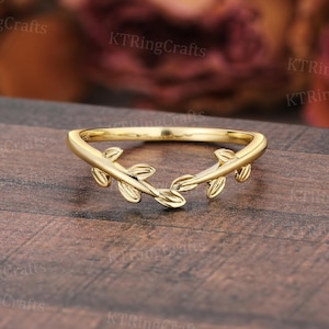 Unique Leaf Wedding Band, Plain Gold Curved Wedding Band, Vintage Leaf Ring, Art deco Yellow Gold Ring, Matching Band, Nature Inspired Ring