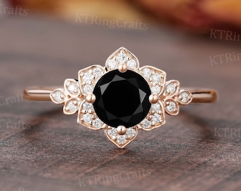 Round cut Black Onyx Engagement ring,Floral Onyx ring,Solid Rose Gold,Black Gemstone ring,Vintage Style ring,Leaf Bridal ring,Unique Gift