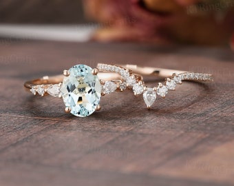 Aquamarine Engagement Ring Set,Oval Aquamarine Ring Gold,Vintage Crown Ring,Curved Wedding Band,Handmade Aquamarine Ring,Blue Gemstone Ring