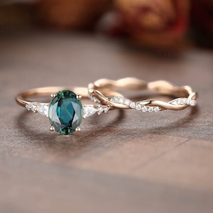 Green Blue Sapphire Engagement Ring Set,Oval cut Teal Sapphire Engagement ring Set,vintage Unique pear diamond ring.Rose Gold Twisted Band