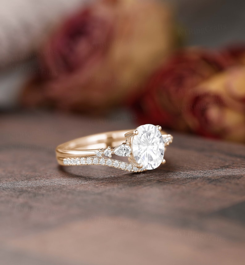 Dainty Moissanite Engagement Ring Set, 1.5ct Oval Moissanite Ring, Vintage Rose Gold Cluster Ring, Art Deco Curved Wedding band, Bridal set image 3