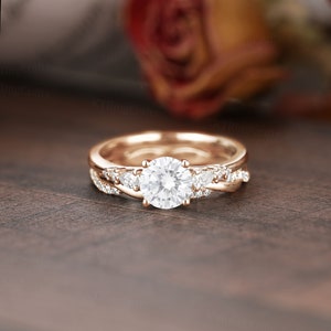 Vintage Moissanite Engagement Ring Set,Round cut Moissanite ring,Diamond Cluster ring,Rose Gold Bridal ring,Twisted Wedding band,Unique ring image 2