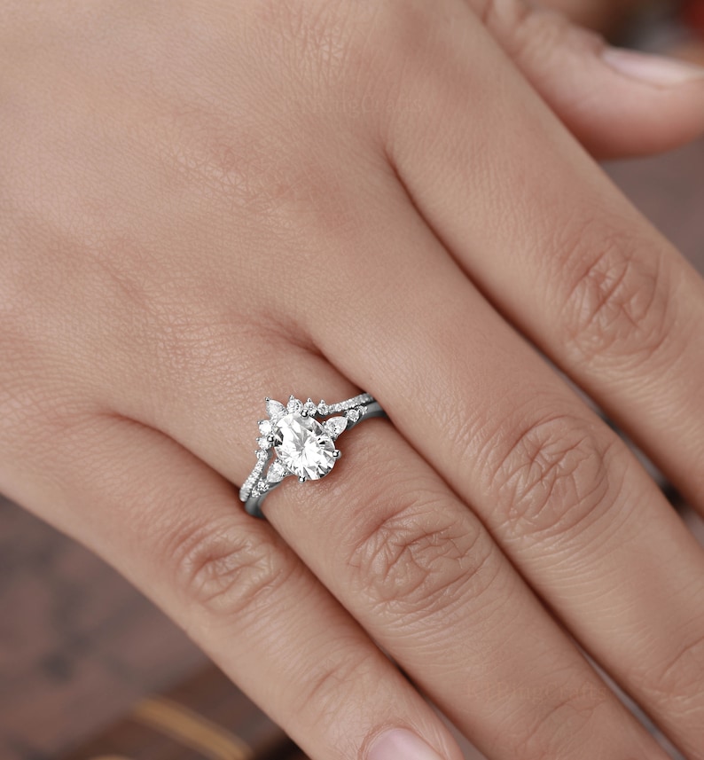 Oval cut Moissanite Engagement Ring set,Stacking ring.14K/18K Rose Gold,vintage Unique pear diamond Cluster ring women, wedding Bridal ring image 8
