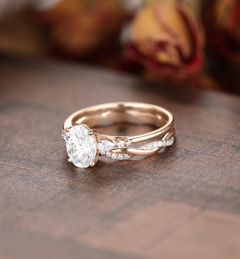 Oval cut Moissanite Engagement Ring Set,Stacking ring.14K/18K Rose Gold,vintage Unique pear diamond Cluster ring women,Twisted band image 4