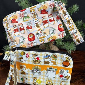 iPhone Wristlet with Kimono Silk lining .  Kawaii Cat