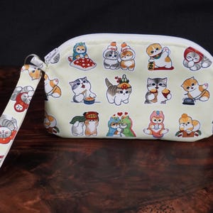 iPhone wristlet   /  purse /  Cosmetic Pouch / wallet  / pen case  -   Kawaii cat