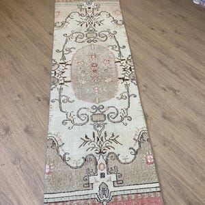 Vintage Turkish Runner Rug: 2x7 ft Oushak Wool Corridor Rug
