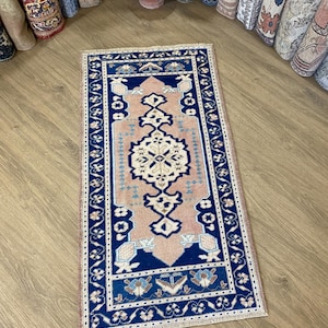 Handmade Turkish Wool Rug 2x4: Blue Small Rug