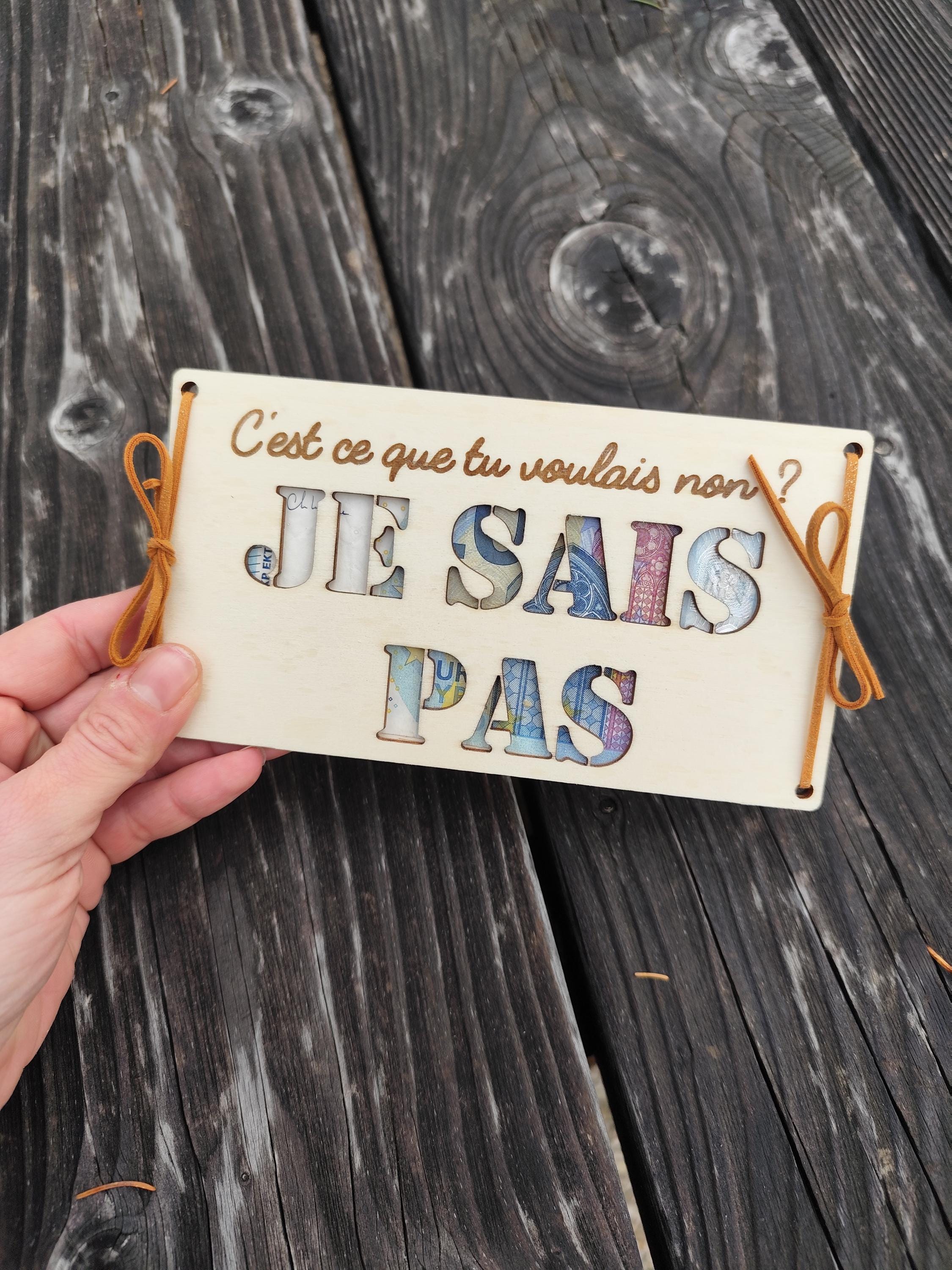 Carte De Vœux Spéciale Pour Anniversaire Avec Gravure Et