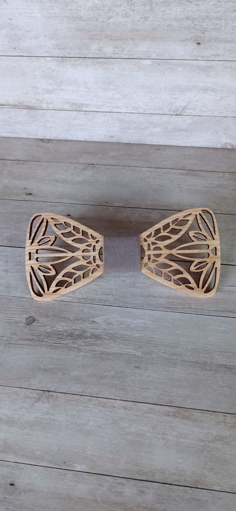 Wooden bow tie FLEURUS model, accessory for men, wedding accessories Frêne adulte