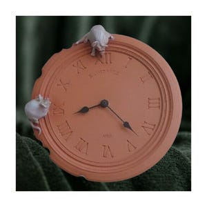 Donald Yule Mouse Wall Clock: Rustic Kitchen Decor (28 cm)