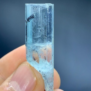 Terminated Sky Blue Aquamarine Crystal With Black Tourmaline Crystal Inside , Aquamarine Specimen , Raw Aquamarine ,  weight : 10.97 Grams