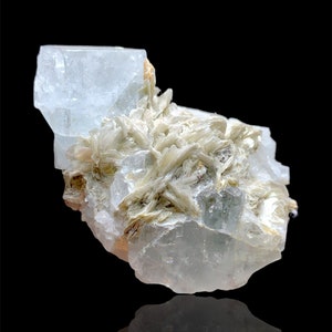 Aquamarine Crystal With Mica Combine Specimen , Natural Aquamarine , Raw Aquamarine Specimen , Aquamarine Gemstone ,  Weight : 96.98 Grams