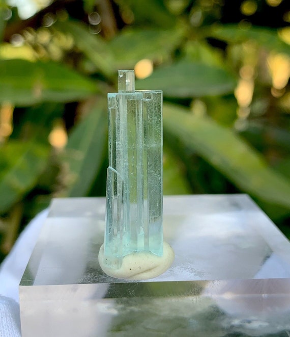 天然アクアマリン結晶標本、パキスタンのシガール鉱山産（3.67グラム