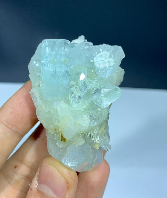 アクアマリン　原石　鉱物標本　パキスタン　シガール　透明度良好　宝石質　結晶　2 原石アクアマリン結晶標本 シガール鉱山（パキスタン） 69.8グラム