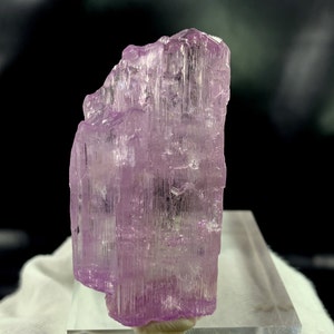Etched Kunzite Crystal , Kunzite Specimen , Rough Kunzite Stone , Kunzite Gemstone , Raw Kunzite , Weight : 63.98 Grams
