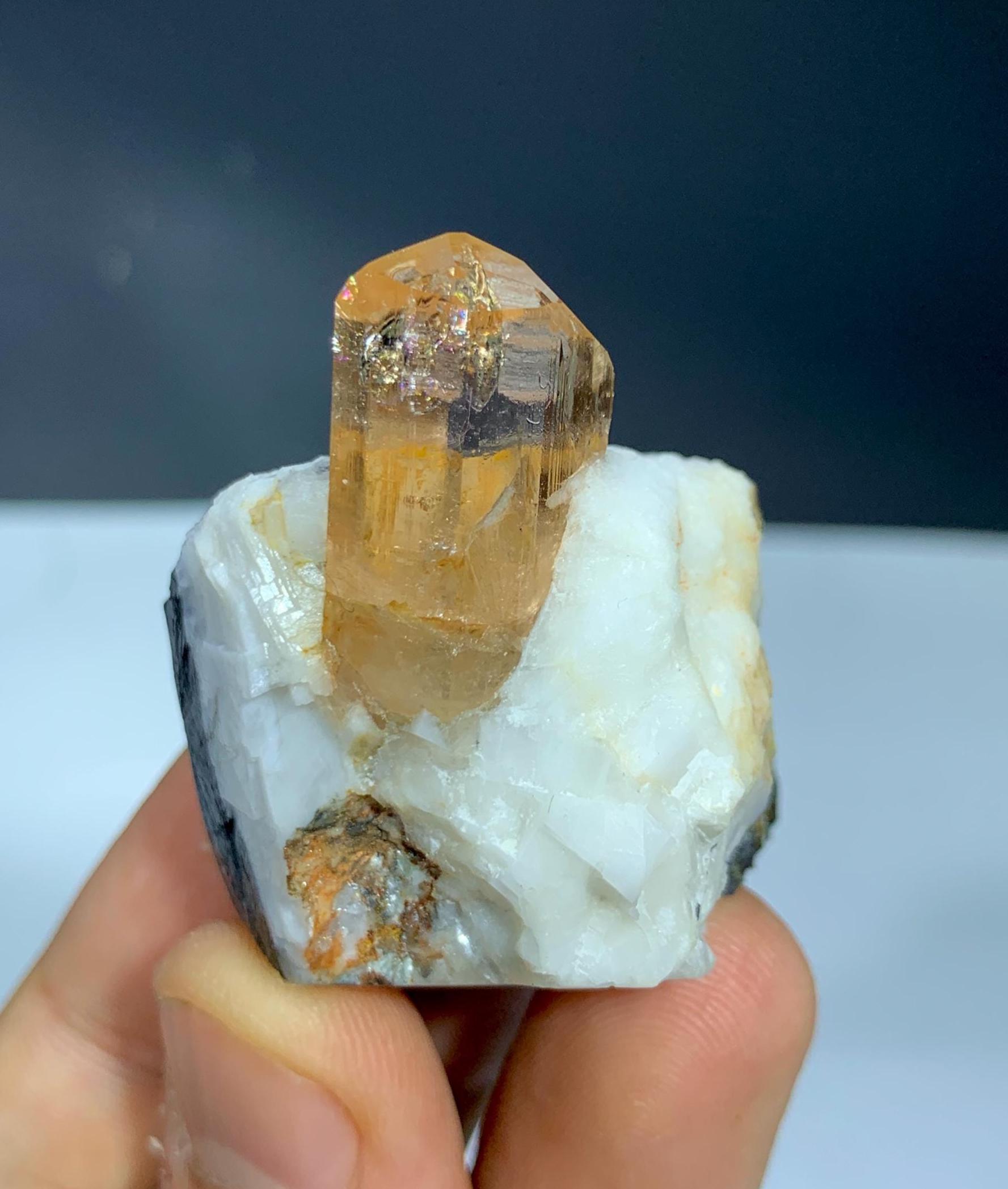 カトラン ゴールデントパーズ標本 原石トパーズ結晶 54.8グラム - Etsy