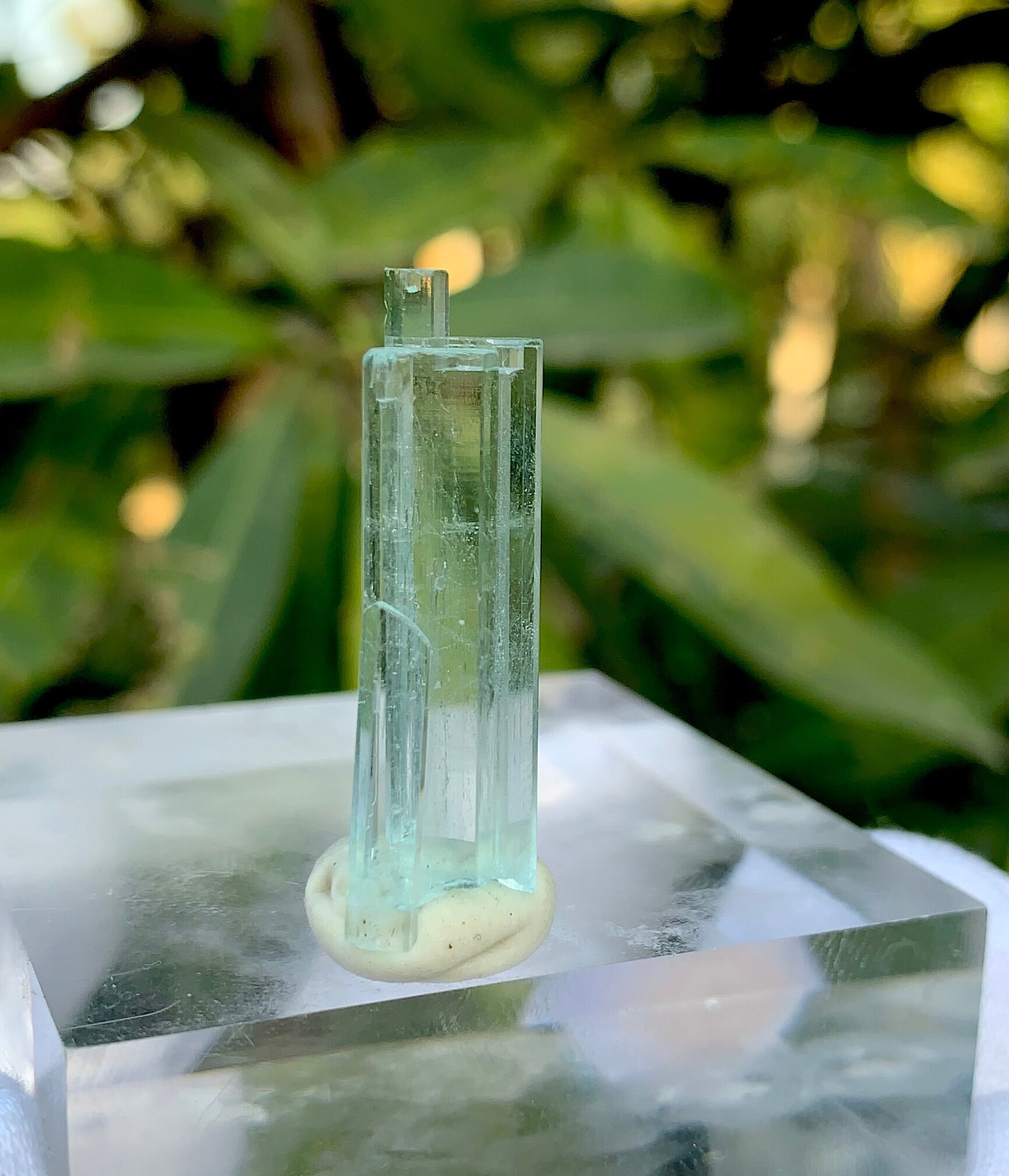 天然アクアマリン結晶標本、パキスタンのシガール鉱山産（3.67グラム