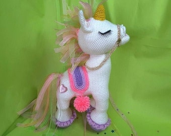 Crochet horse/ toy/ handmade/ girls/ kids/ baby/ amigurumi/ christmas/ birthday 