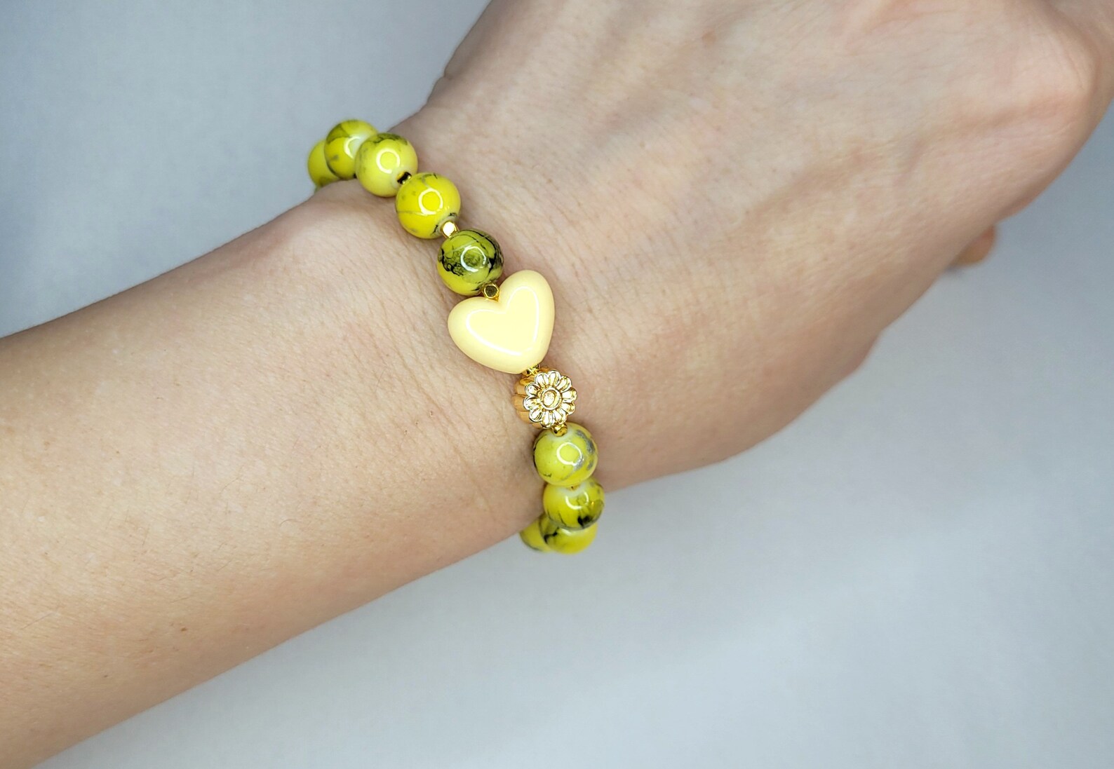 3 Handmade Daisy Bracelets Macrame Beaded Bracelets Bracelet Etsy