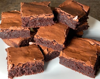 16 Organic Pure Dark Chocolate Brownies Homemade Chewy Soft Savory Comfort Food Dessert Pastry