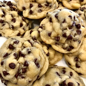 24 Mostly Organic Pure Chocolate Chip Cookies Homemade Chewy Soft Savory Comfort Food