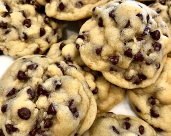 24 Mostly Organic Pure Chocolate Chip Cookies Homemade Chewy Soft Savory Comfort Food