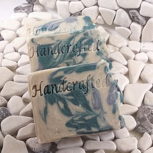 Men&#39;s Scented Soap/ Woodsman Scented Soap/Handcrafted Soap/ Soap/Men&#39;s Bar Soap/ Man Soap/ Men&#39;s Soap/ Soap/ Masculine Soap/