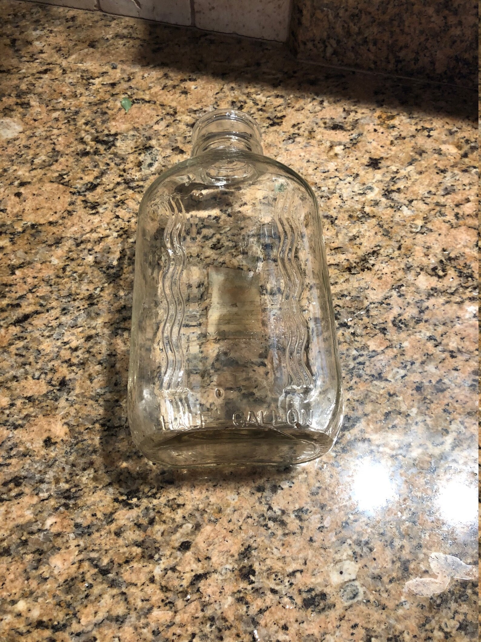 1 2 gallon glass water bottle