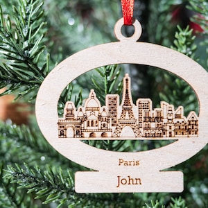 Decorazione natalizia personalizzata di Parigi, decorazione natalizia con skyline di Parigi, etichetta regalo con la Torre Eiffel di Parigi, calza della Befana in legno