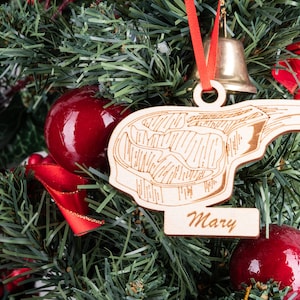 Personalized Beef Steak Ornament, Custom Raw Meat Steak Lovers Name Christmas Ornament, Holiday Engraved Food Wood Ornament, Family Name Tag
