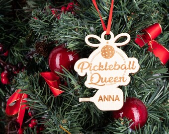 Adorno de Navidad Pickelball personalizado, Adorno de madera grabado con láser Pickleball, Ideas de regalos navideños para amantes y jugadores de Pickleball
