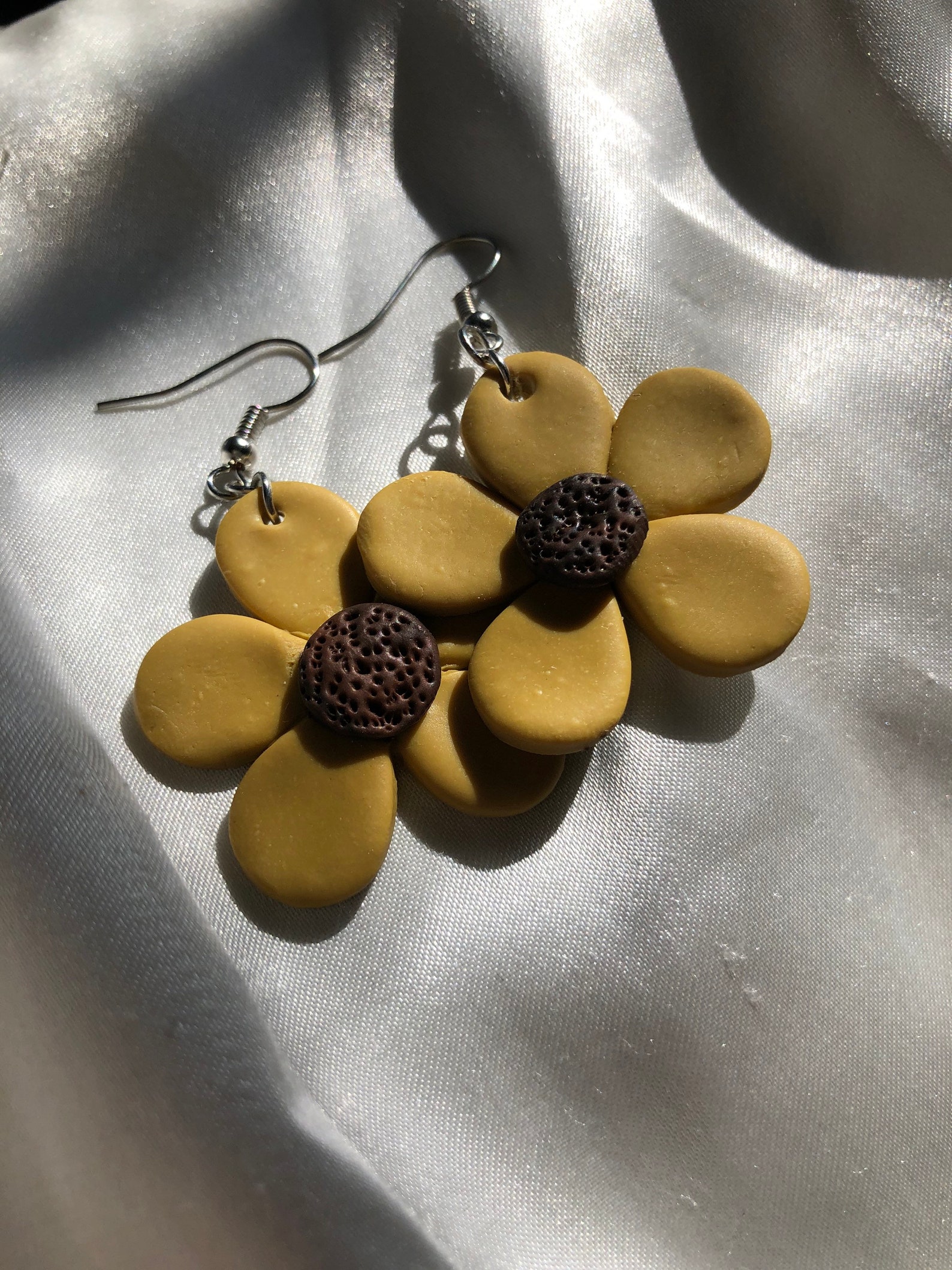 70s Style Flower Earrings Hippie Flower Earrings Flower Etsy