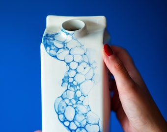 Designer small milk bottle with blue bubbles pattern,Handmade water or milk storage,Ceramic vase,Unique kitchen gift,Reusable ceramic bottle