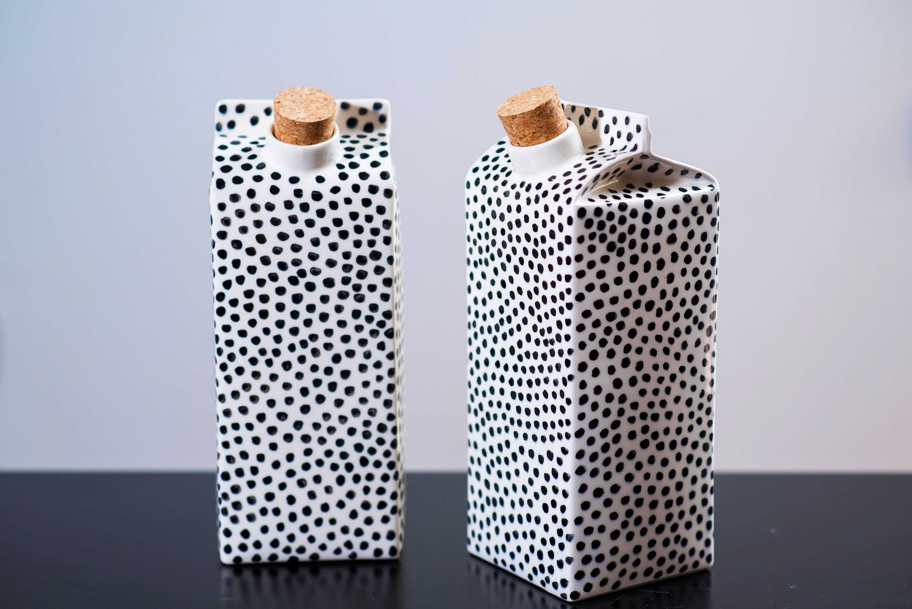 Pot à Lait en Céramique Pois, Bouteille d'eau ou de Réutilisable, Design Minimaliste, Décoration Int