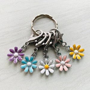 Daisy Stitch Markers, 5 pieces