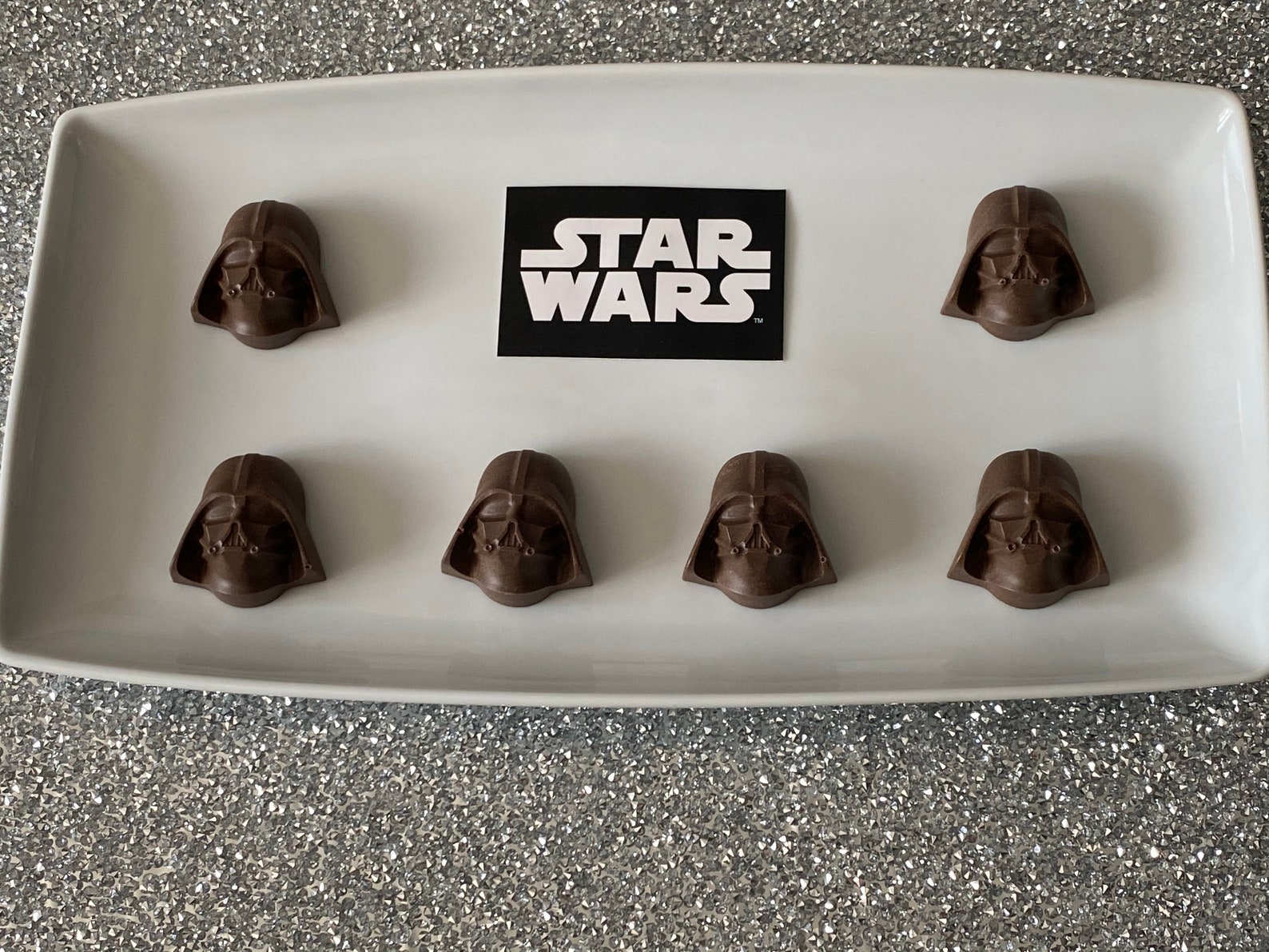 Doggie Chocolate Star Wars  Star destroyer & AT-AT The image 1