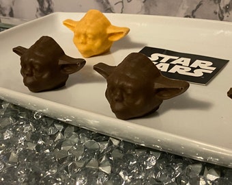 Doggie Chocolate Star Wars - 3D Yoda heads *The Original*