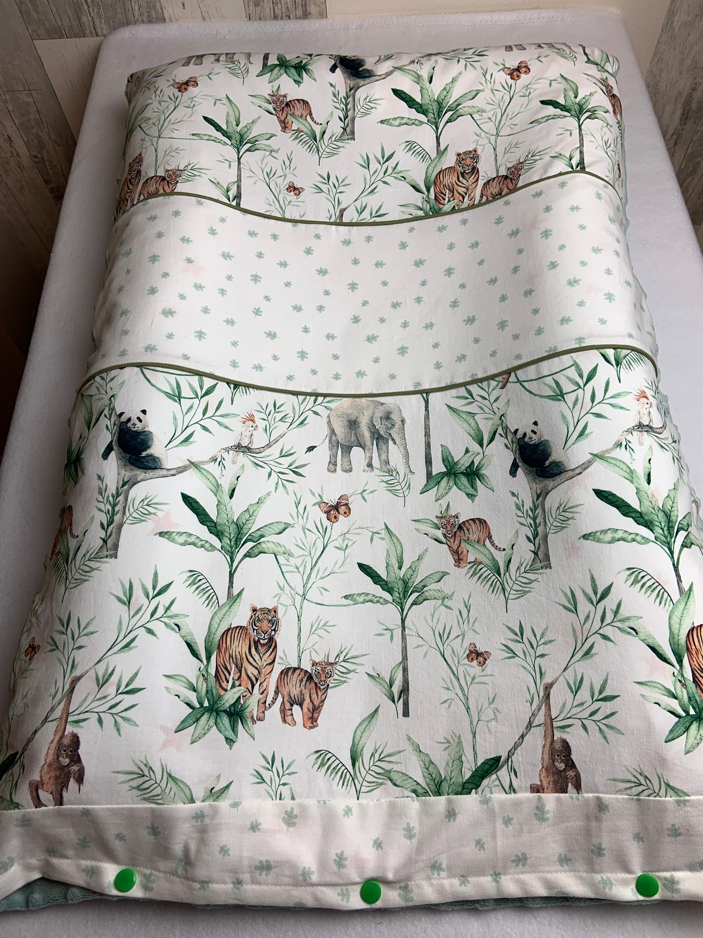 Housse matelas à langer JUNGLE Etsy