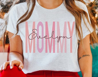 Custom Mommy Shirt, Personalize Mama Sweatshirt Gift For Momma, Wife's Birthday Custom Name New Mom To Be, Future Mom Tee Mothers Day Gift