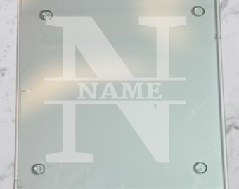 Planche à découper en verre personnalisée, planche à découper avec nom de famille monogramme personnalisée, décoration de cuisine
