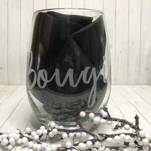 Etched wine glass, wine glass personalized, wine glass no stem, wine glass for mom, wine glass for wife, wine glass for fiance, wine glass