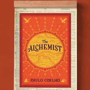 The Alchemist von Paulo Coelho, druckbares Buchcover, literarisches Poster, Wandkunst für Klassenzimmer, Bibliothek, Buchkunst, Buchcover, Literatur