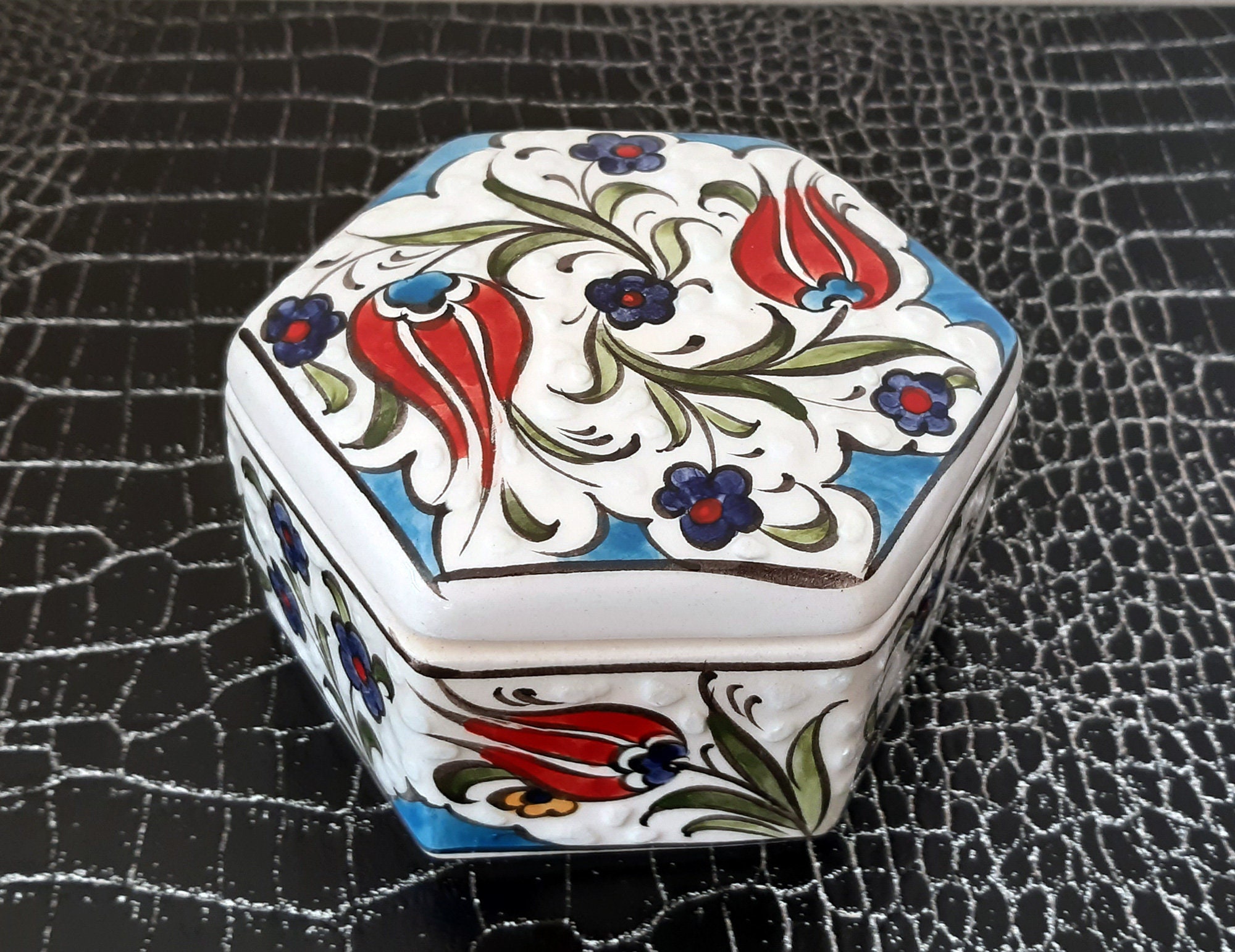 Handmade Ceramic Hexagon Jewelry Box, Ring Box Has 11.5 Cm