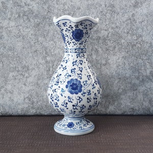 Handmade Ceramic Flower Vase, Thin Vase has 9.4&quot; of Height, Gift for Her